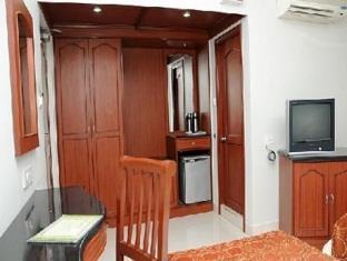 Hotel Peninsula Chennai Extérieur photo